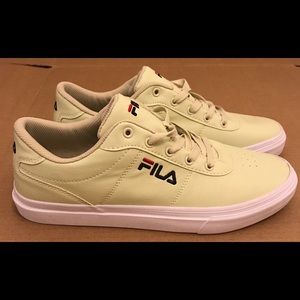 Fila Distress Sneaker Men Size 9.5